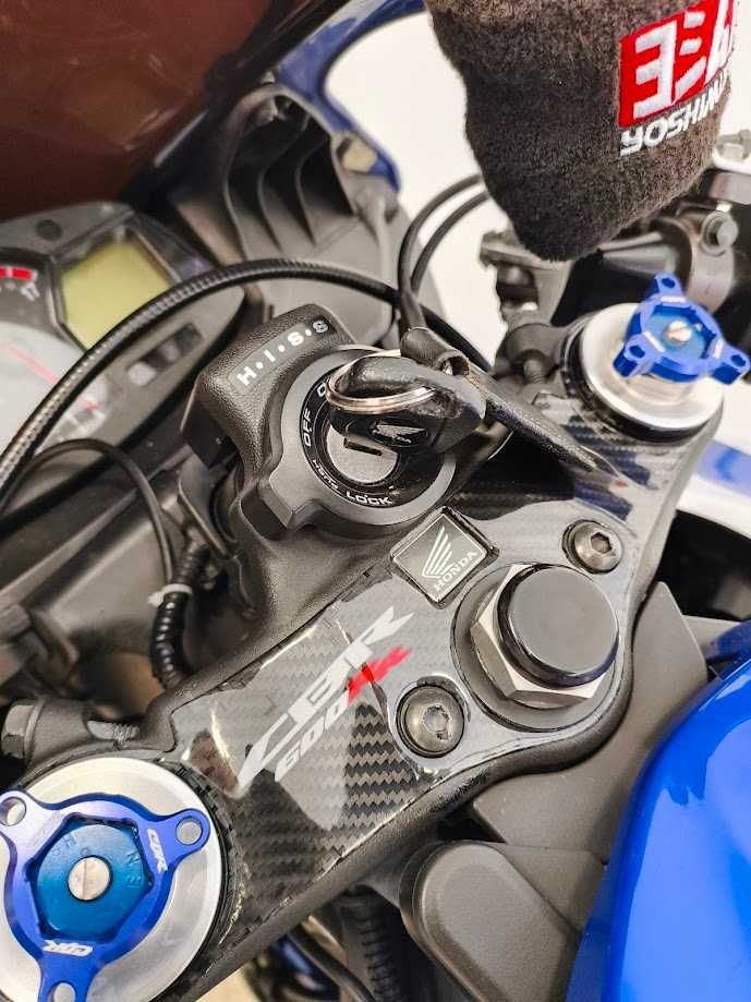 Honda CBR600RR (PC40)