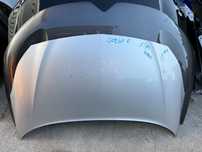 Opel Corsa E maska  silnika