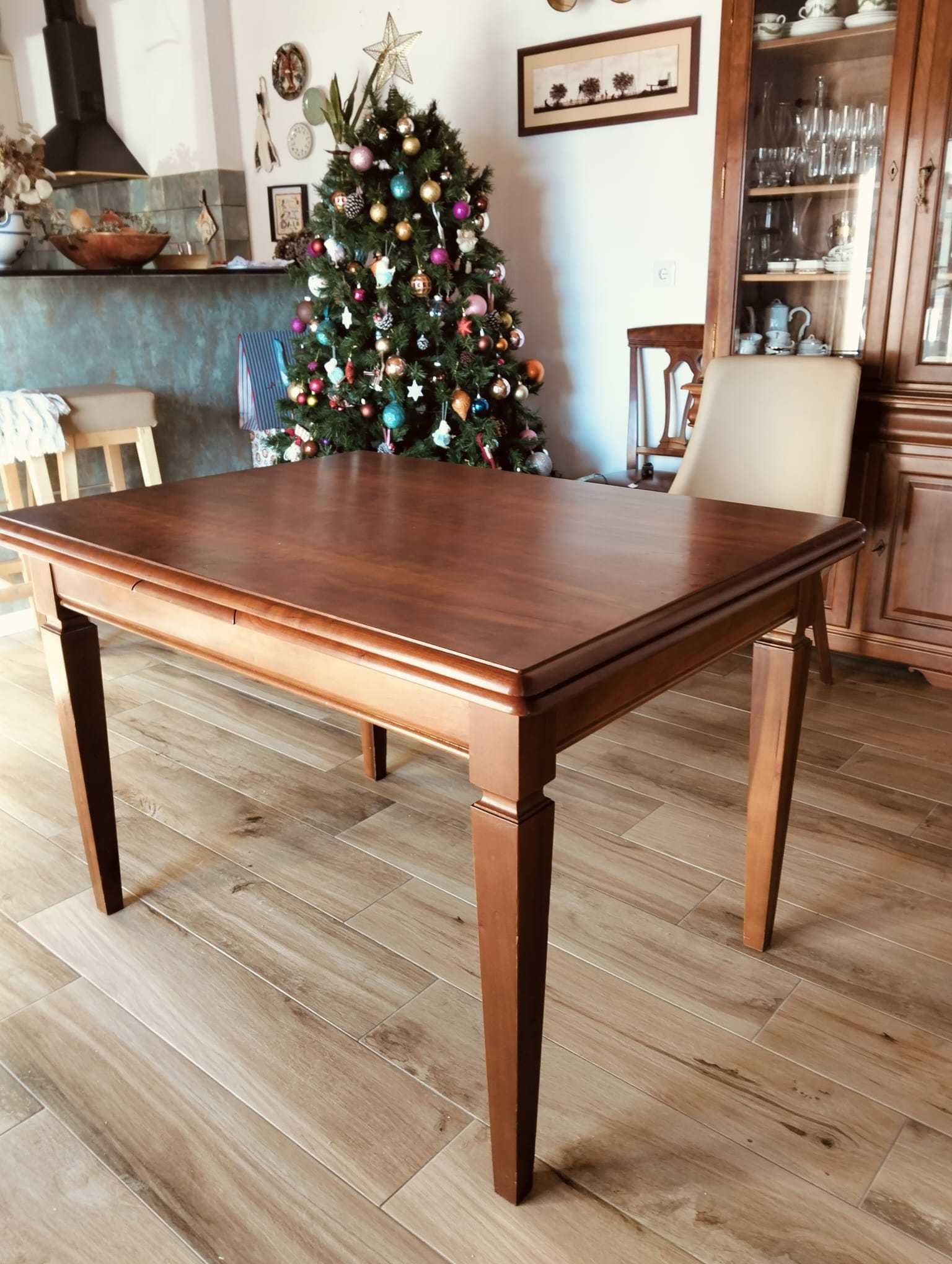 Mesa de Jantar Cerejeira - modelo Luis Filipe  (muito estimada)