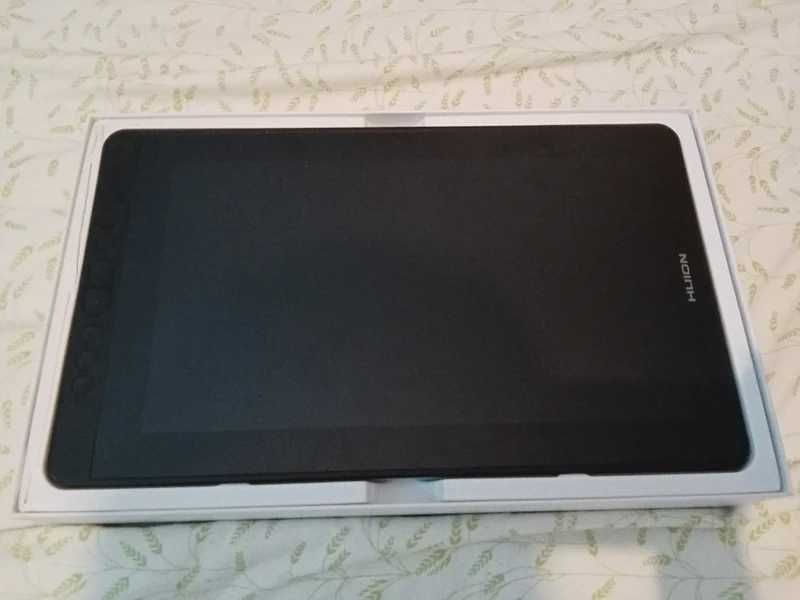 Huion Kamvas 13 Pen Display quase novo