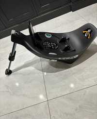 База cybex isofix