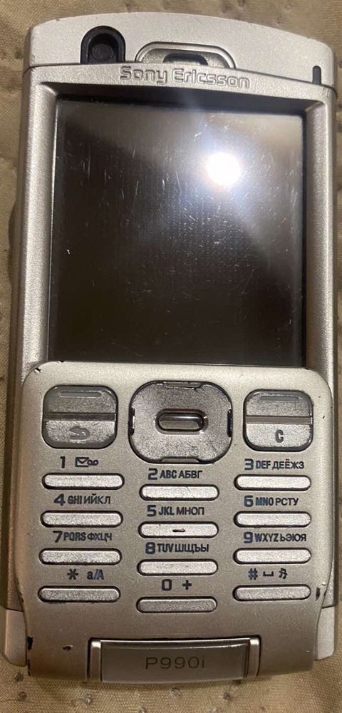 Продам телефон Ericsson P990i