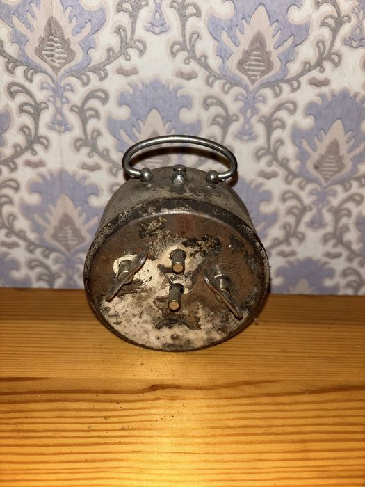 Antyczny niemiecki budzik Kienzle