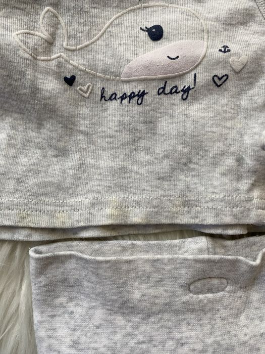 Komplet niemowlęcy zestaw kaftanik i spodnie