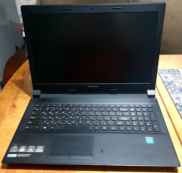 Ноутбук Lenovo IdeaPad B51-30 (80LK00HWUA)