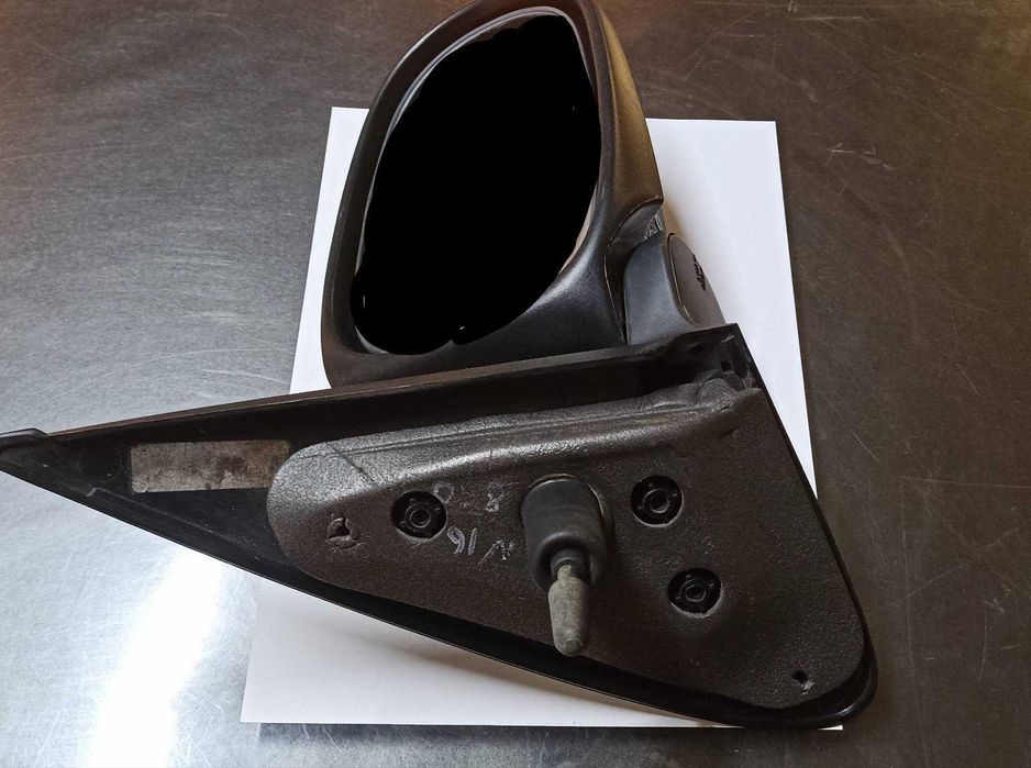 Дзеркало праве механічне до Nissan almera N16