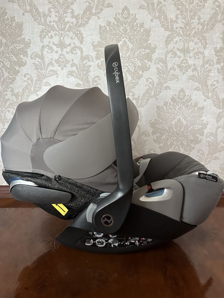 Автокрісло Cybex cloud Z