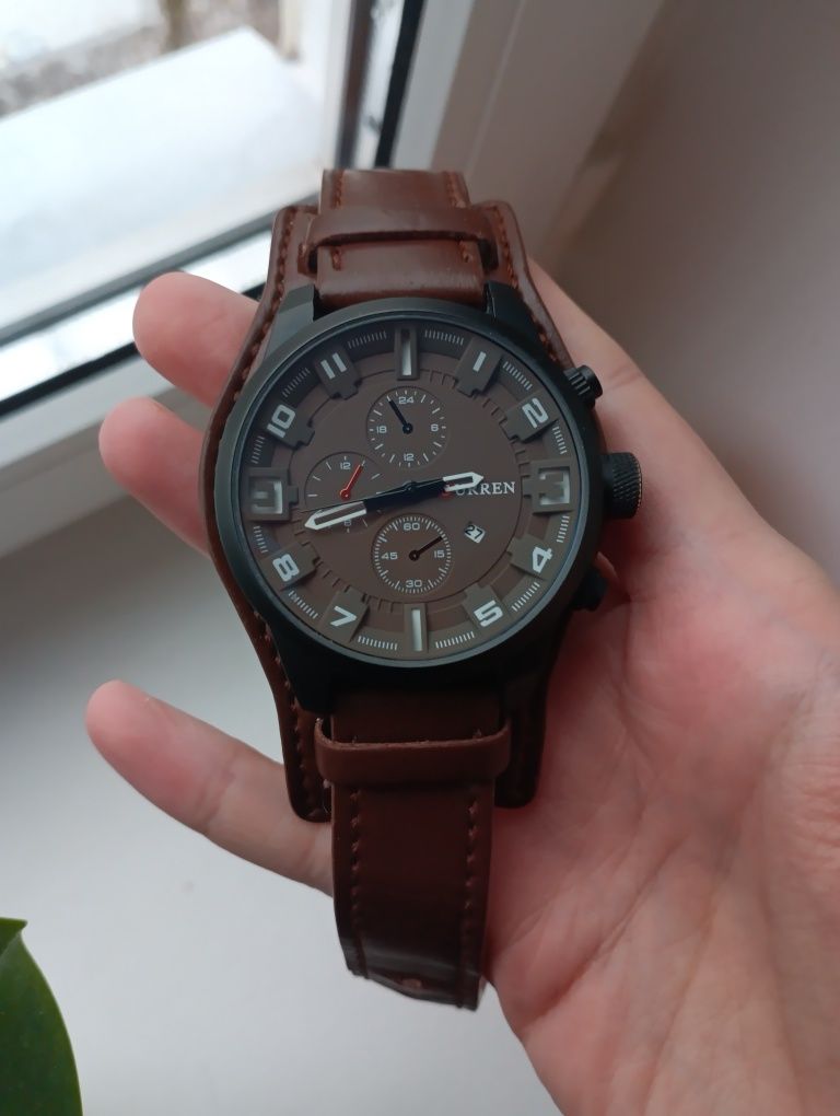 Годинник Curren 8225, мінеральне скло.
