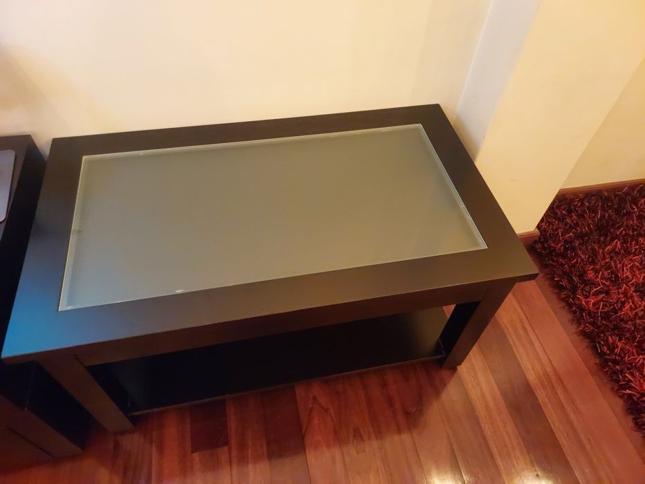 Mesa de centro madeira escura