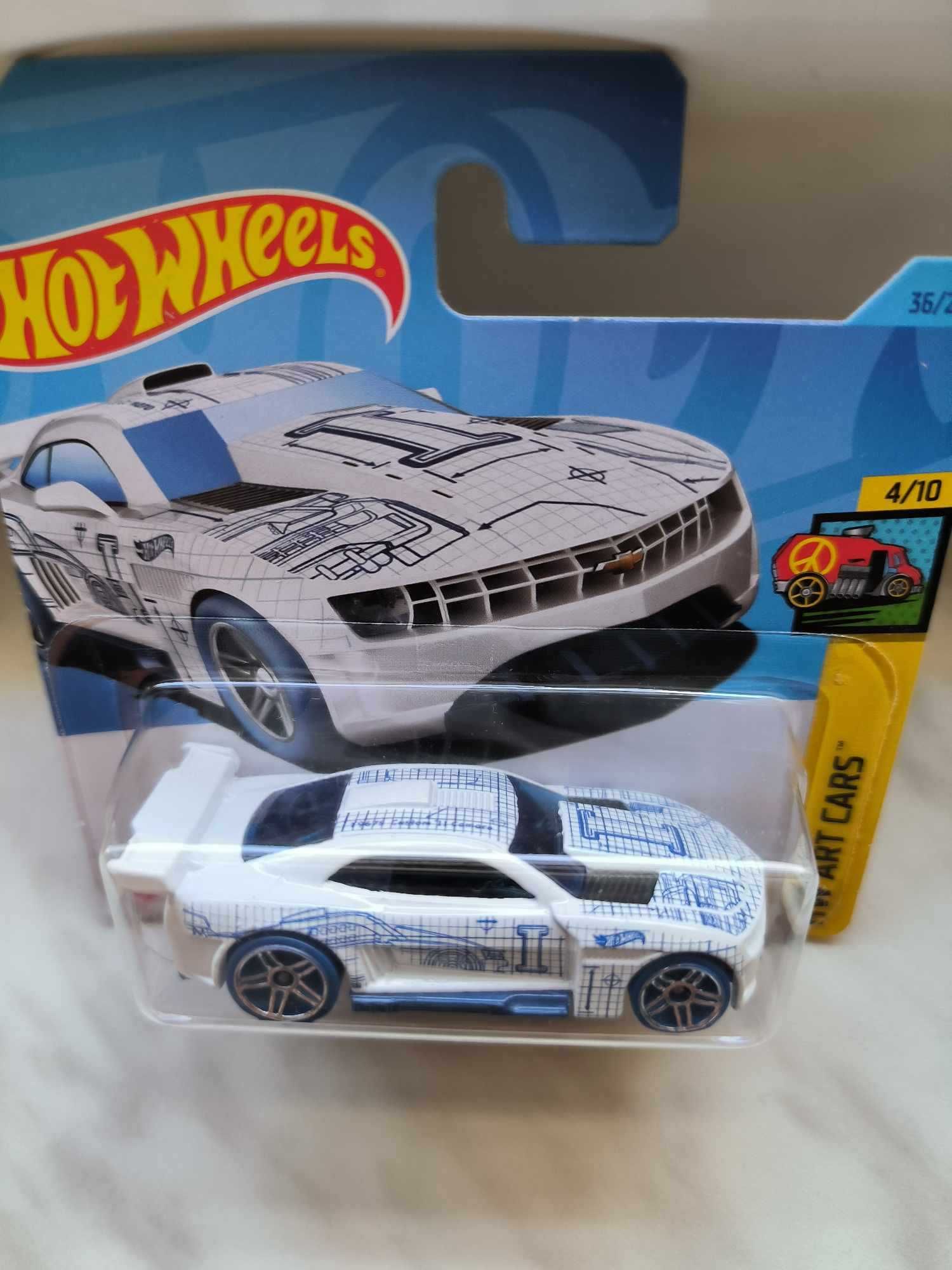 Hot Wheels Custom 11 Camaro