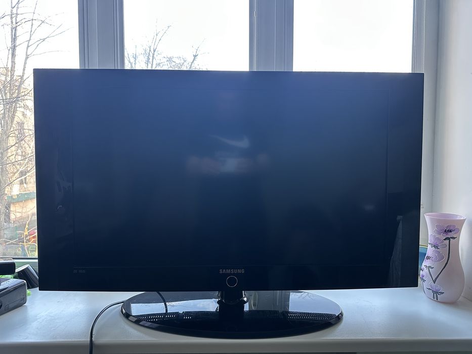 Телевизор самсунг 2010