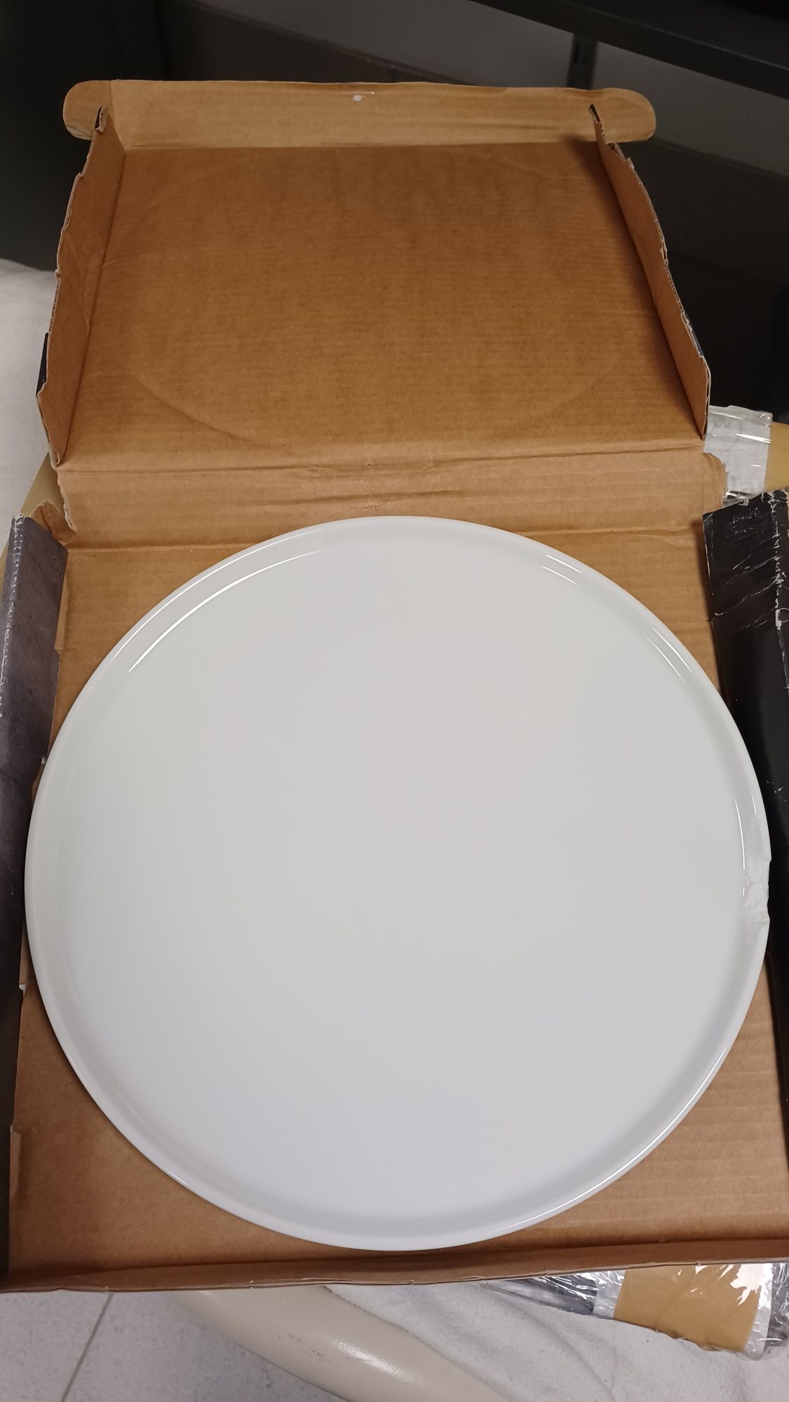 WEBER Porcelanowy talerz do pizzy 30.5 cm defekt