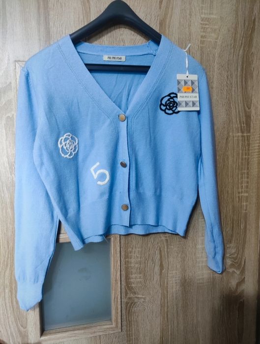 sweterek damski błękitny rozpinany S/M