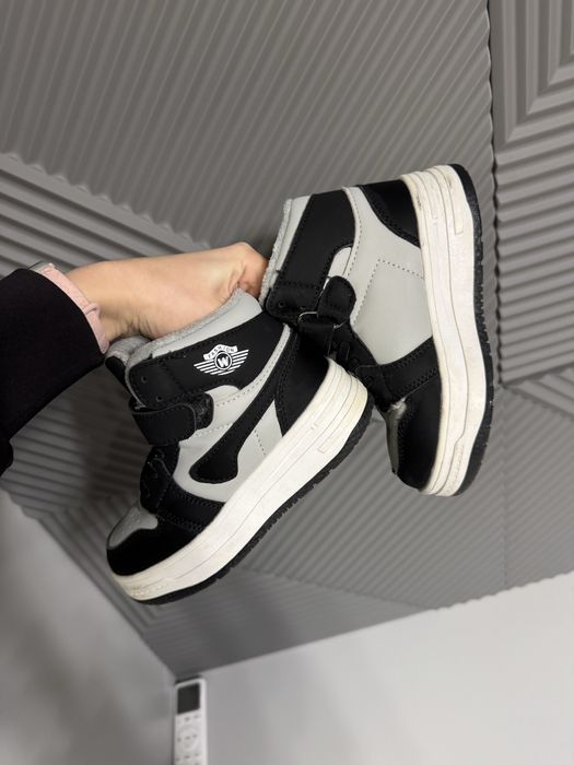 Зимові кросівки ботінки