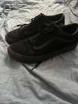 Czarne buty vans