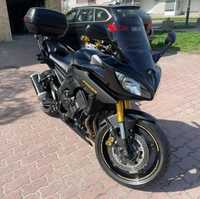 Yamaha FZ8 Yamaha FZ8S Fazer