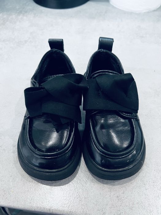 Дитячі лофери, туфлі