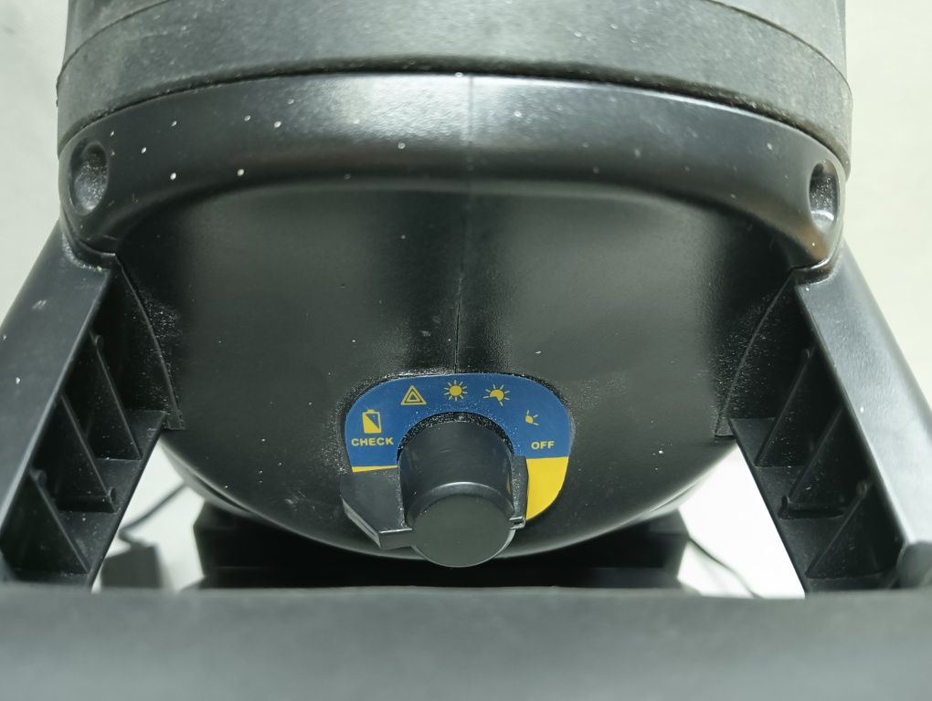 lampa ostrzegawcza akumulatorowa