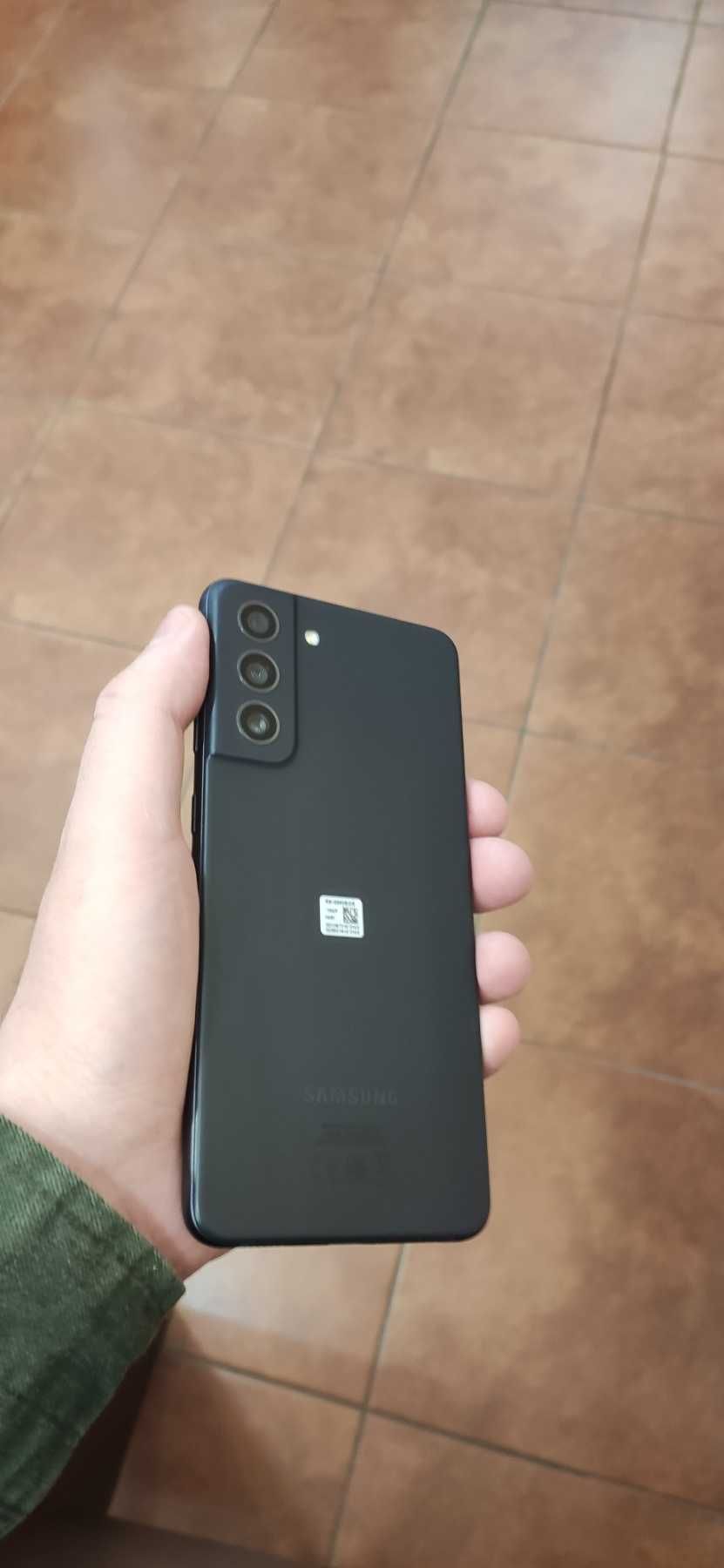 Samsung G990B Galaxy S21 FE 5G 6/128GB ,Graphite EU !!!ВЖИВАНИЙ!!!