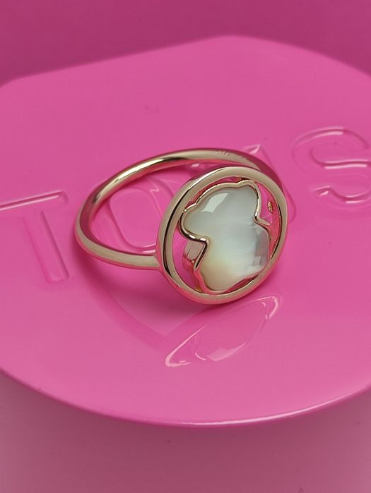 Pierścionek 16, 20 z misiem różowe srebro vermeil 925 z masą perłową