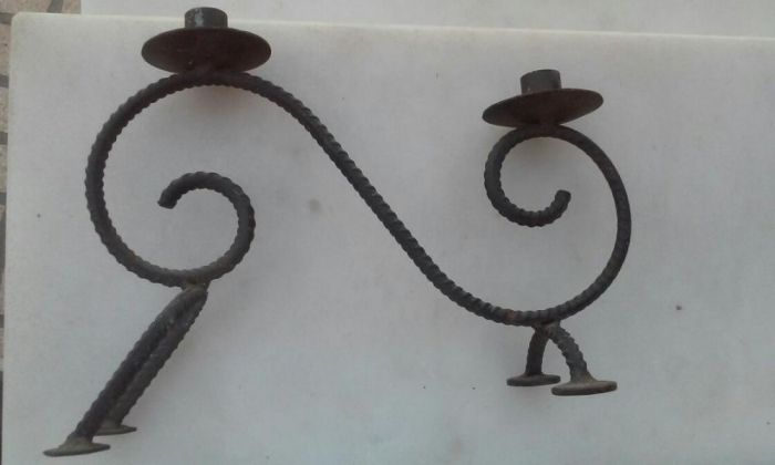 Castiçal em ferro