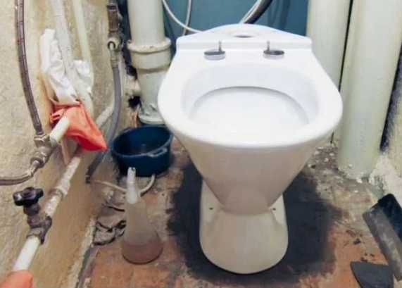 Сантехник - Все виды работ. Стоимость назову по телефону.