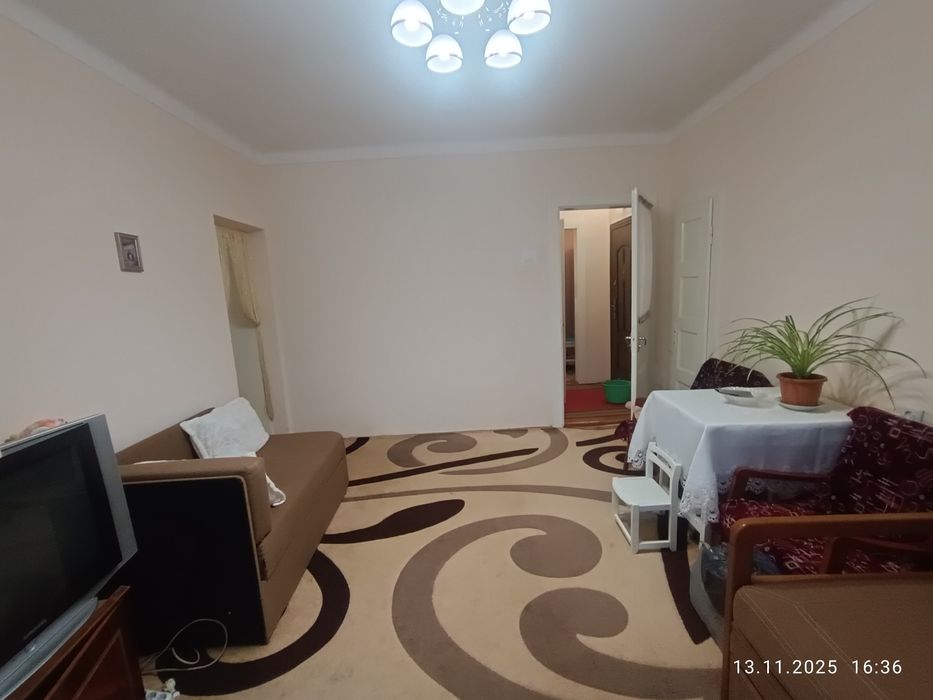 В Продажу ЧУДОВА Квартира 1/2