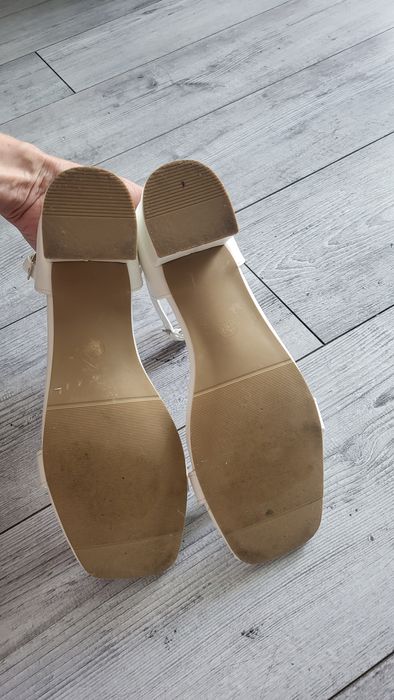 Sandałki ślubne białe