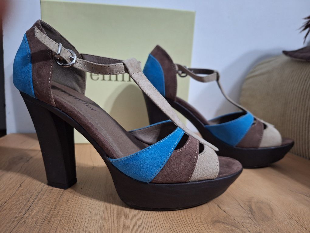 Buty na obcasie Jennifer rozm. 38 nowe