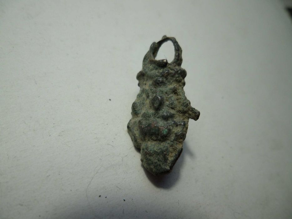 'Peça' antiga em Bronze. Será Pendente?
