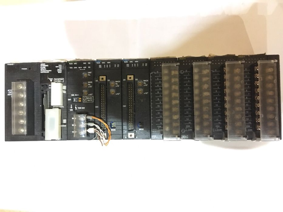 Программируемый логический контроллер Omron CJ1M