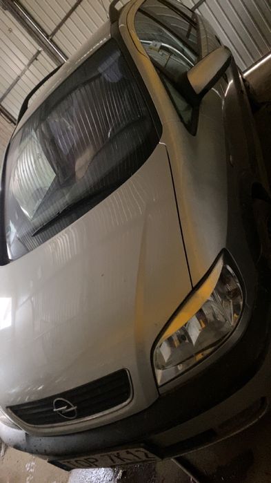 Opel zafira 1.8 benzyna części