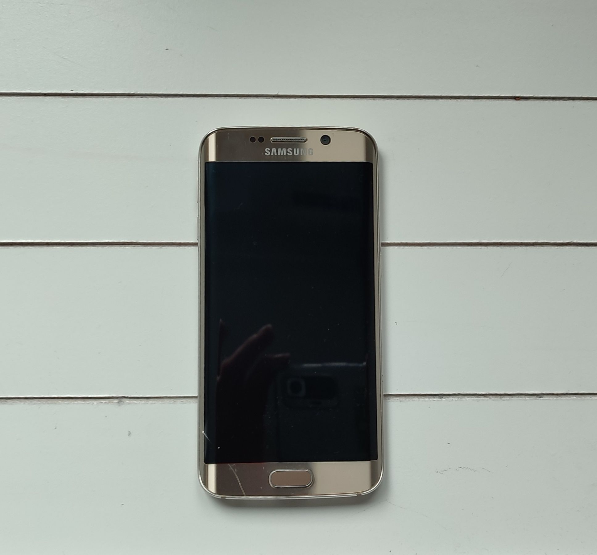 Samsung Galaxy S6 edge Gold Platinum