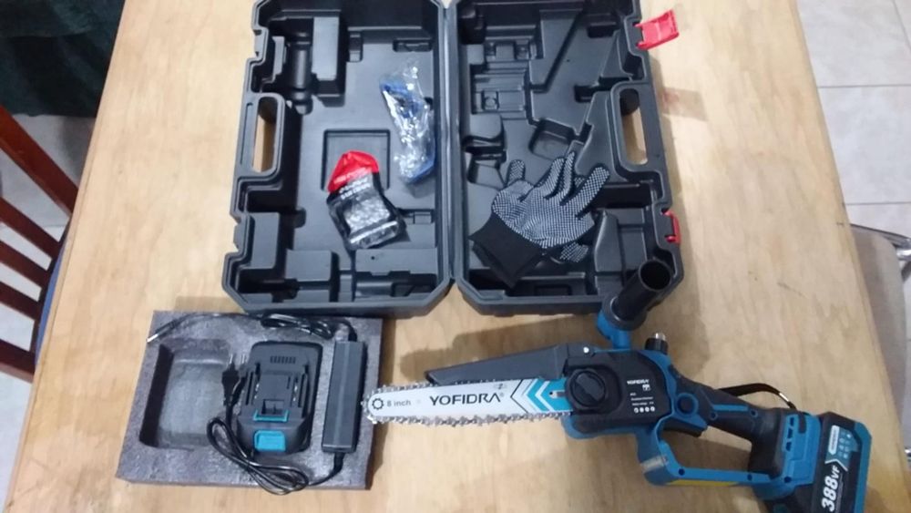 Podadora /Serra eléctrica de Mão