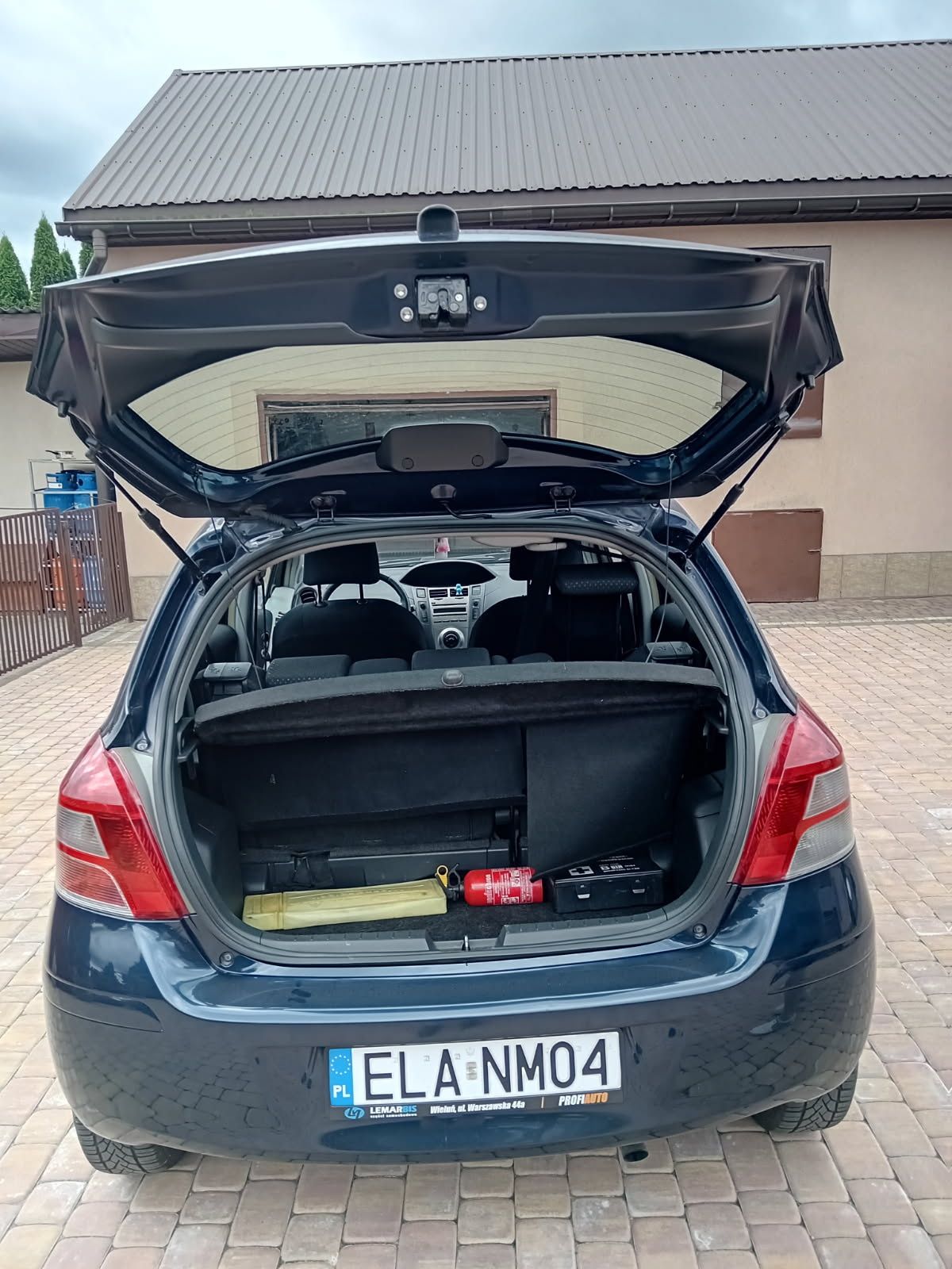 Toyota Yaris 1.3 benzyna