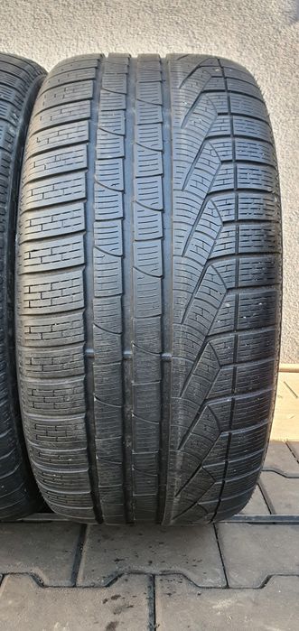 275/40/19 Pirelli