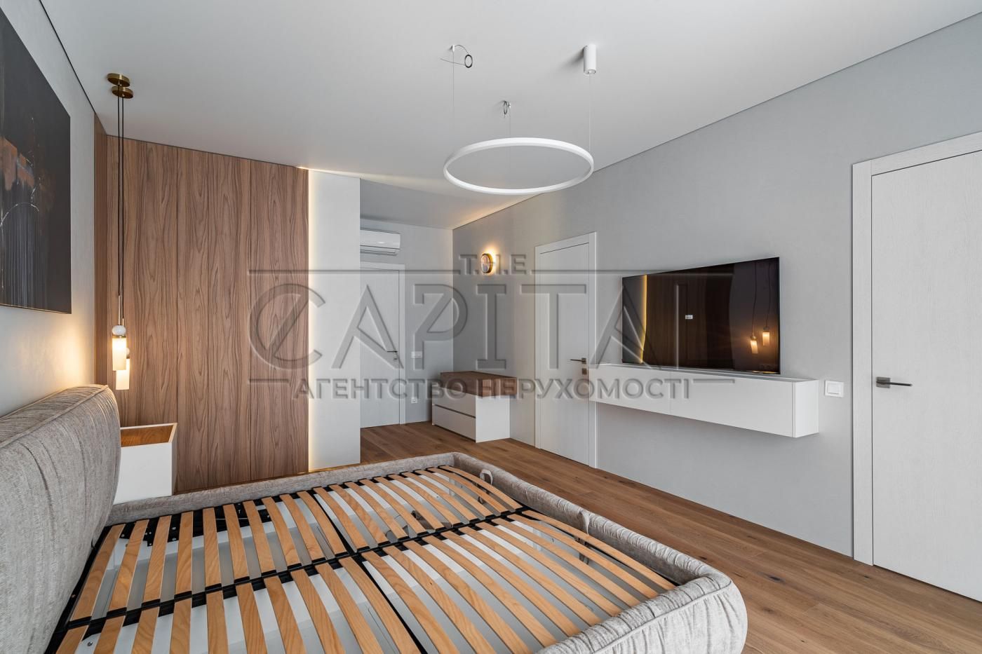Продажа дома с бассейном, Крушинка, закрытый КГ