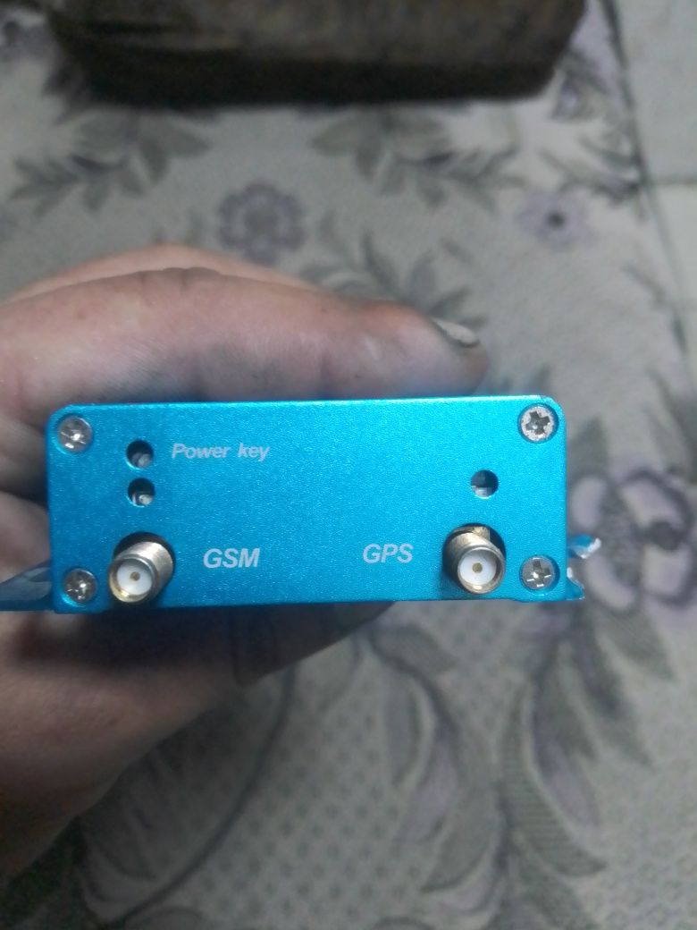 Продам GPS трекер