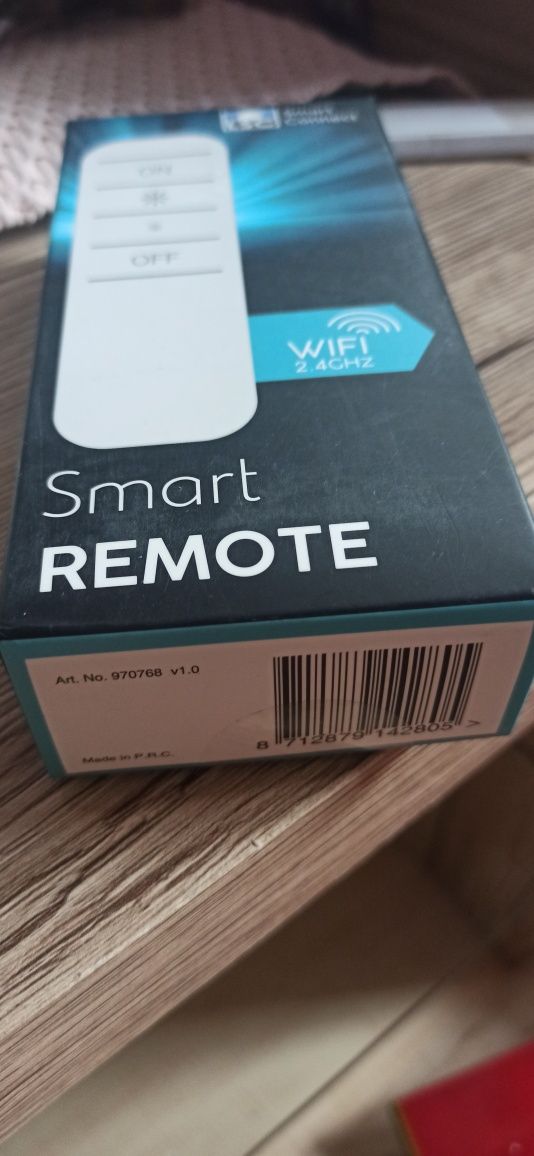 Smart pilot do lamp oświetlenia żarówek Smart Home