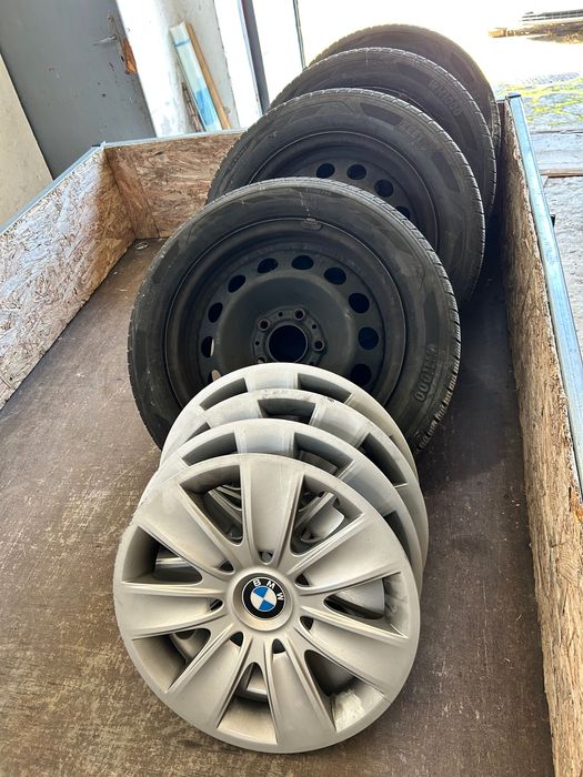 Opony zimowe 205/55/16 wraz z felgami stalowymi BMW
