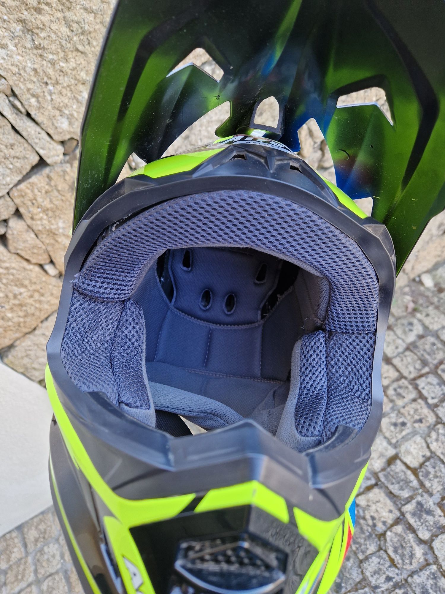 Capacete Airoh Archer Chief para criança