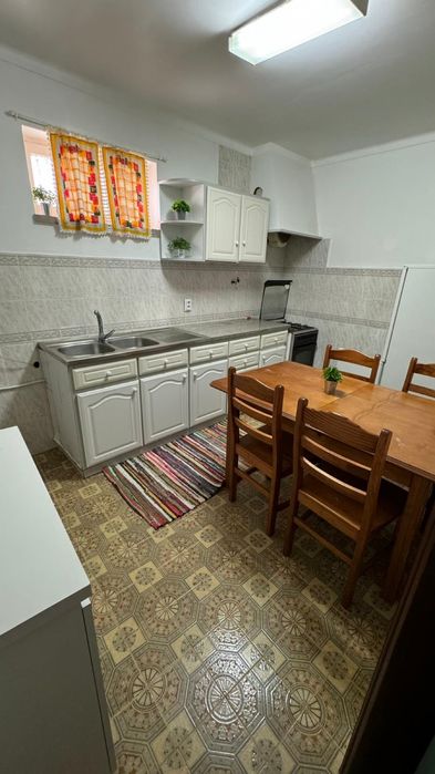 T1 mobiliado e equipado no centro da Nazare