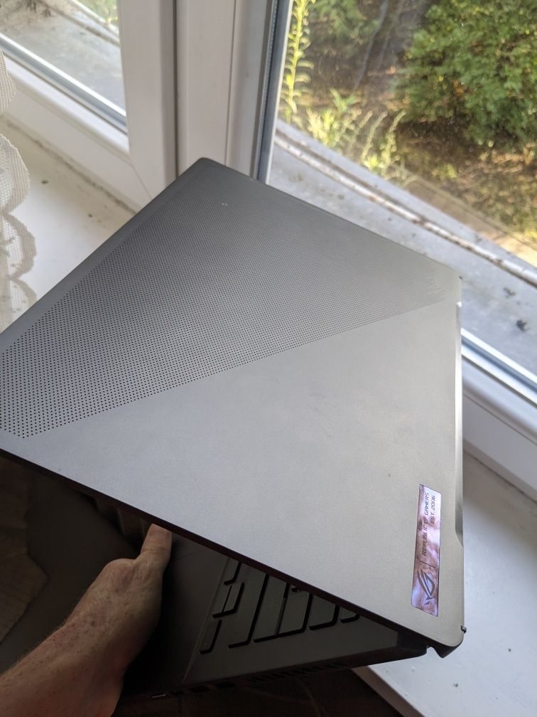 Asus Zephyrus G14