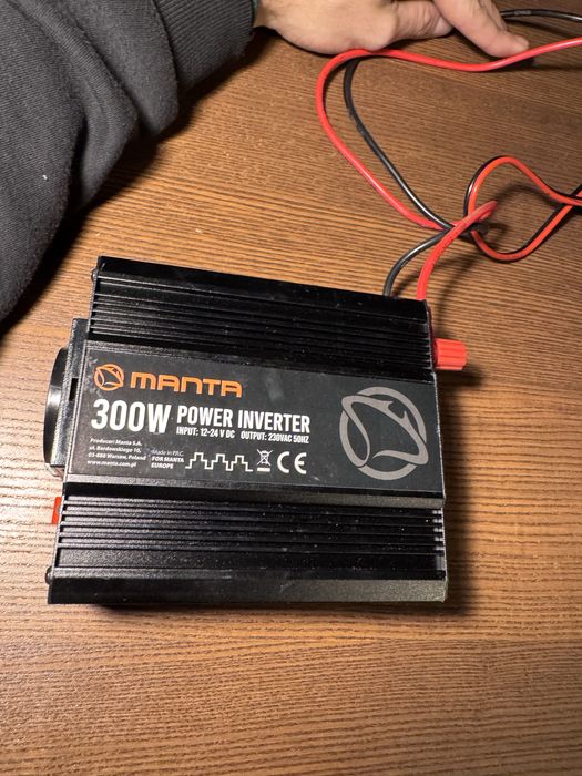 Manta 300w power inverter