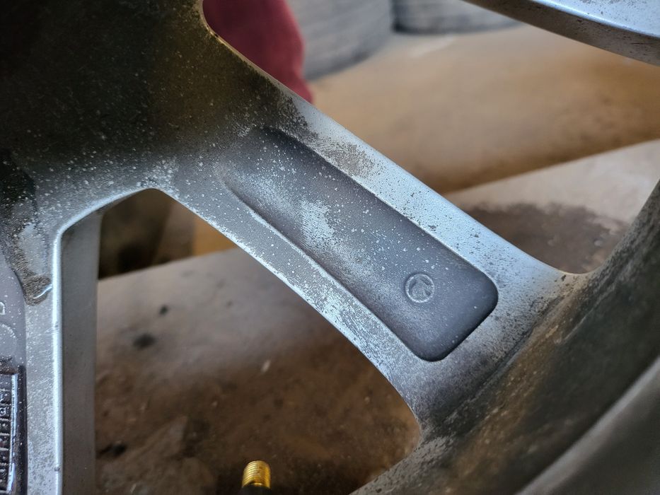 Alufelgi 17 Skoda Yeti Octavia II Octavia III Superb Vw 5x112 ET45