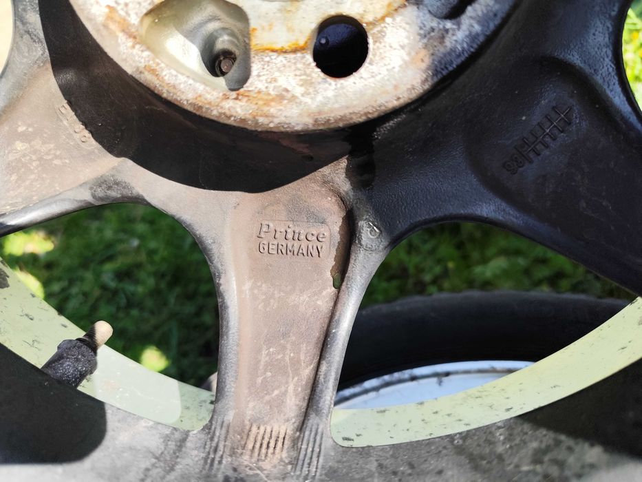 Alufelgi Koła Audi 80