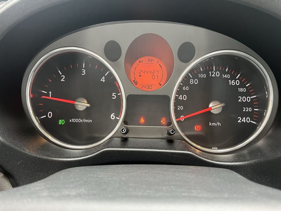 Nissan X-trail 2.0 140 4x4 2007rok klima 244tys km 6biegow