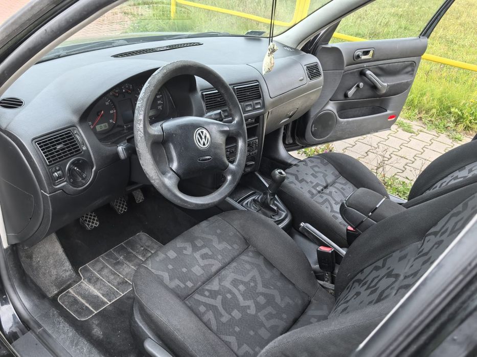 Volkswagen Golf 1.4 Benzyna_Jeżdżący_Nie Zgnity_Sprawna Klima
