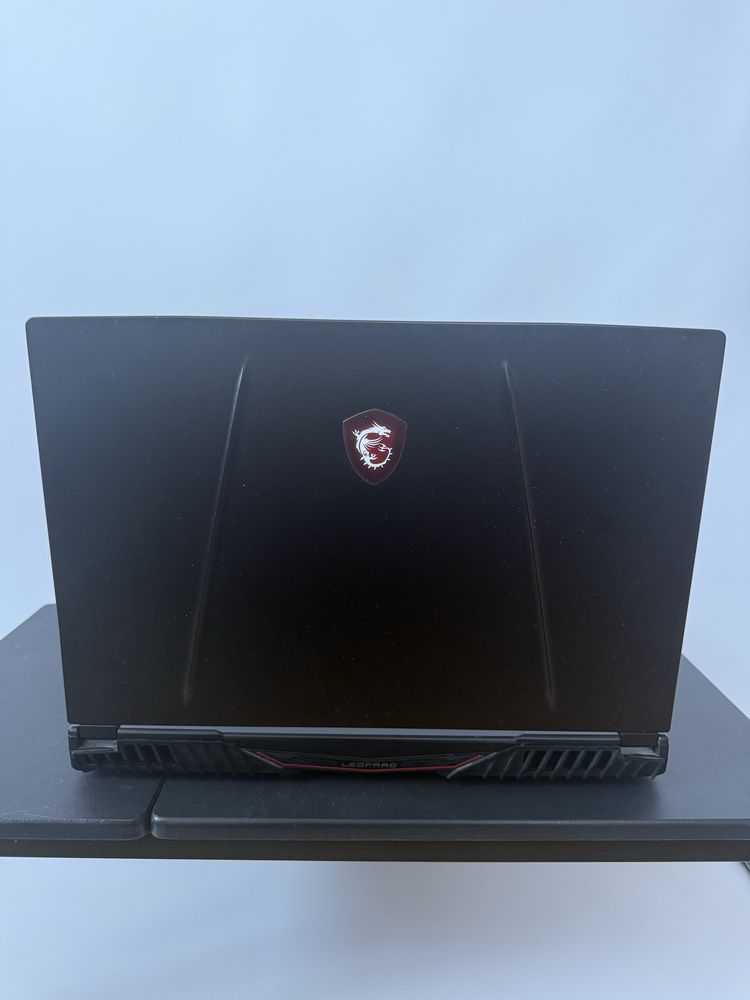 Ноутбук MSI GP65 Leopard