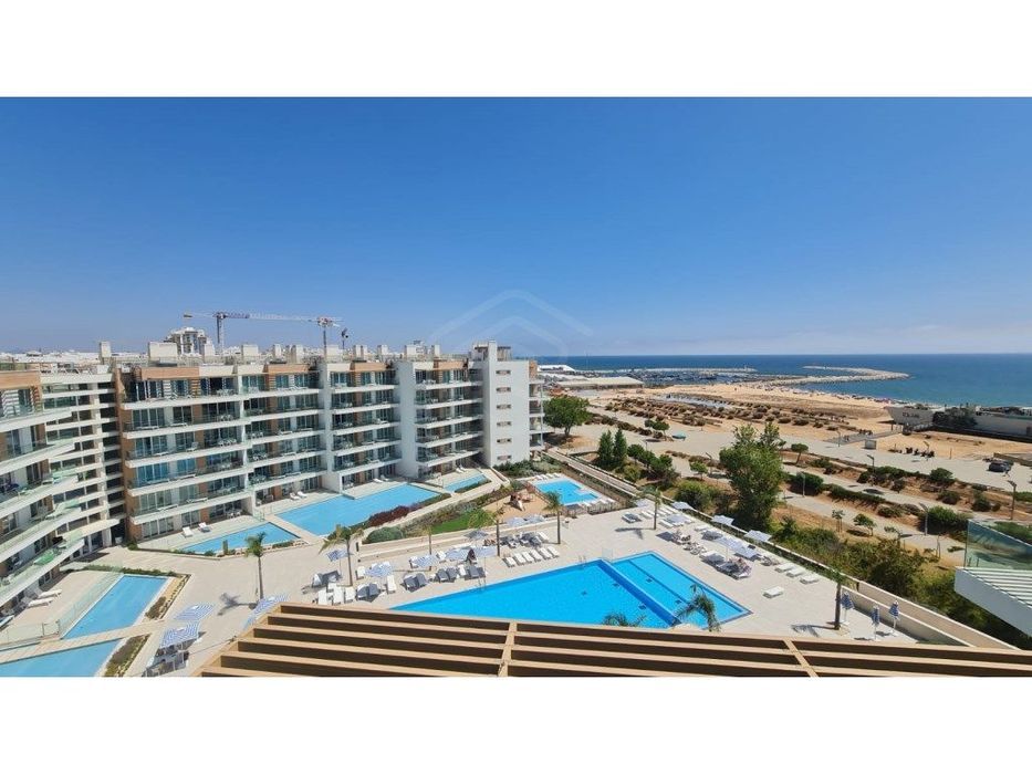 Apartamento T2 num empreendimento exclusivo na primeira linha da pr...